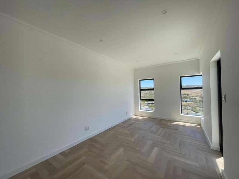 3 Bedroom Property for Sale in Seemeeu Park Western Cape
